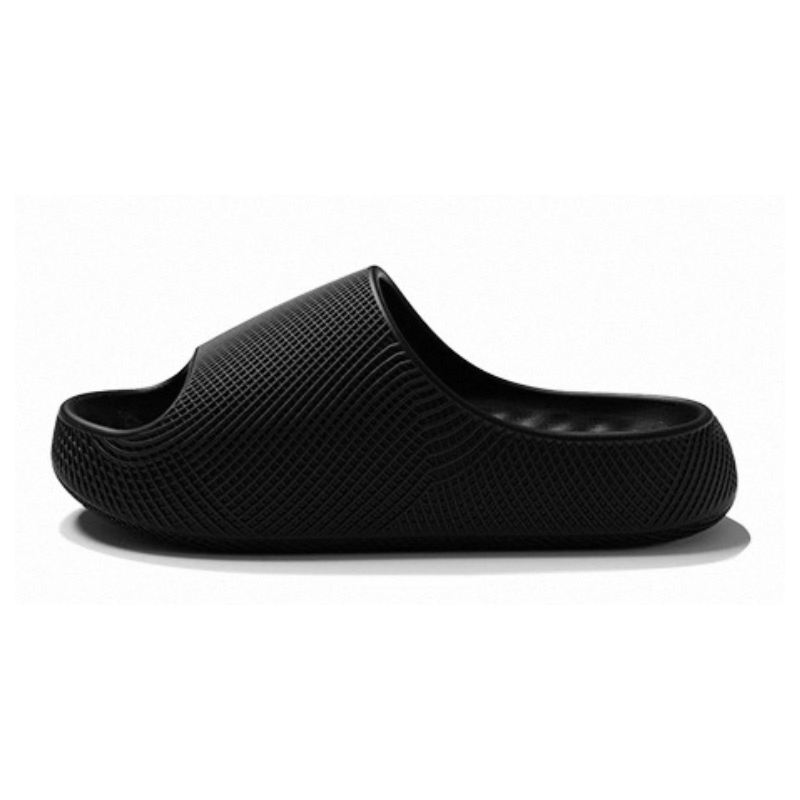 BEUS 138 Slipper Studio View